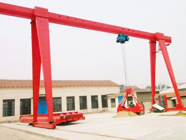 電動(dòng)葫蘆門式起重機(jī)