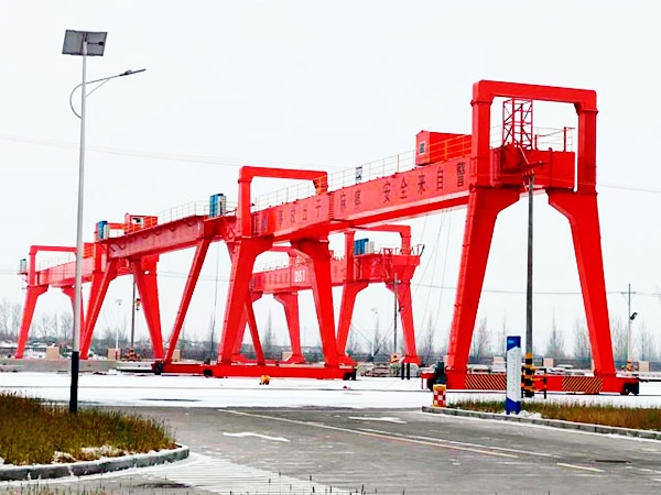 通用吊鉤門式起重機(jī)